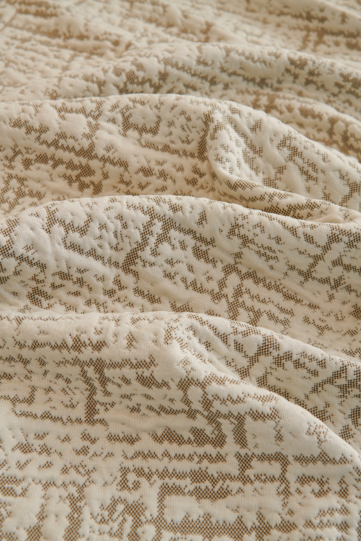 Sofabezug Gridelle – Kaffeebraun – Ansicht 8