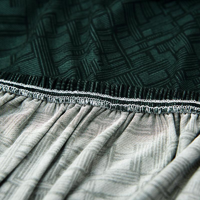 Stretch-Sofabezug mit geometrischem Linienmuster – Waldgrün – Ansicht 2