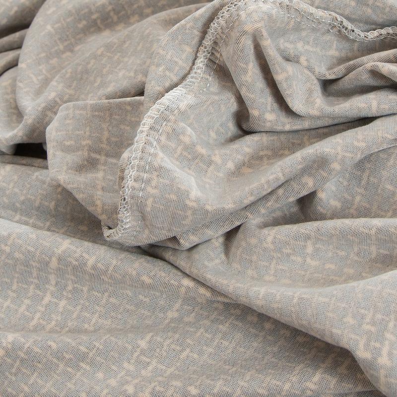 Stretch-Sofabezug mit Sprenkelmuster – Braun und Gold – Ansicht 4