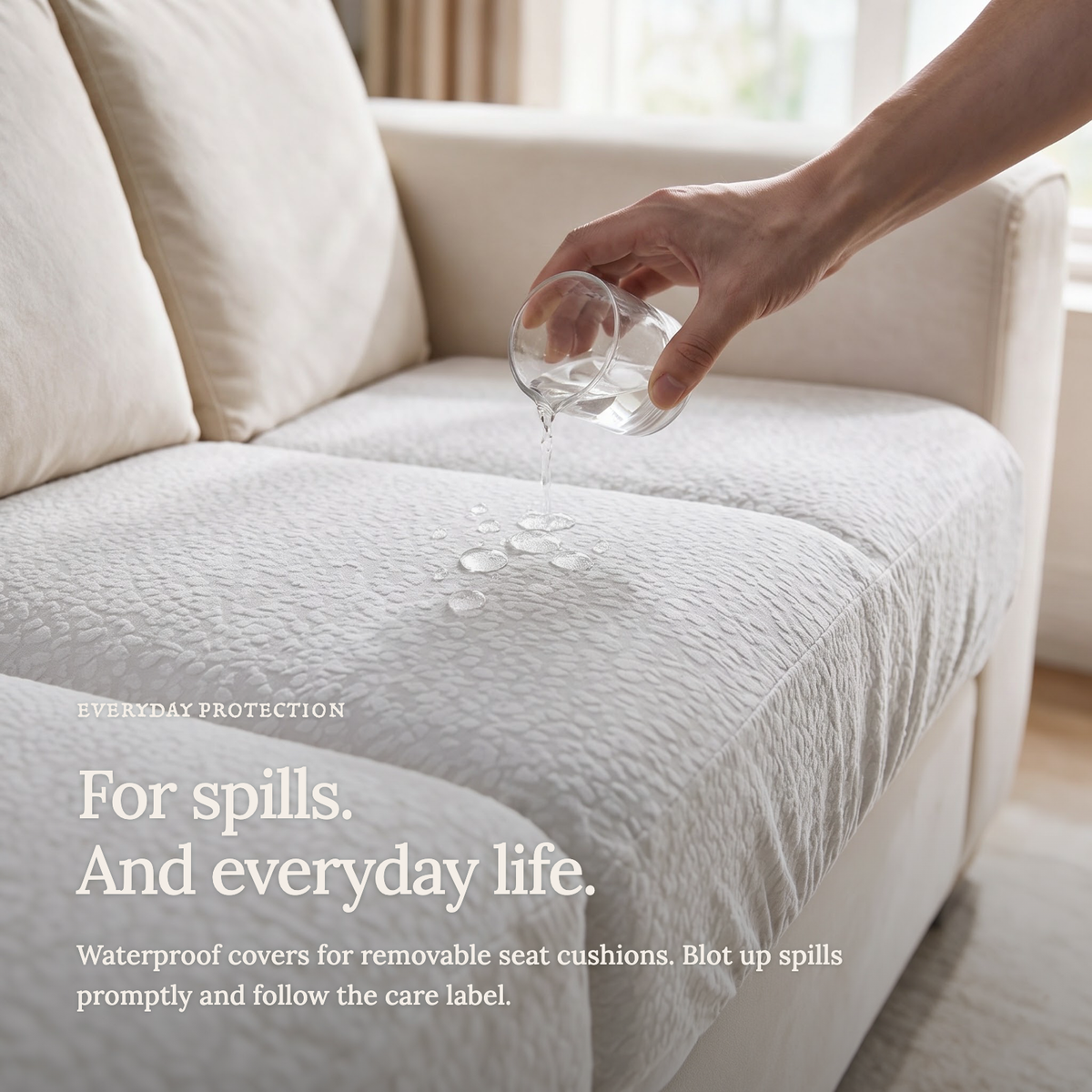 Wasserdichter Sitzkissenbezug fürs Sofa – Weiß – Ansicht 7