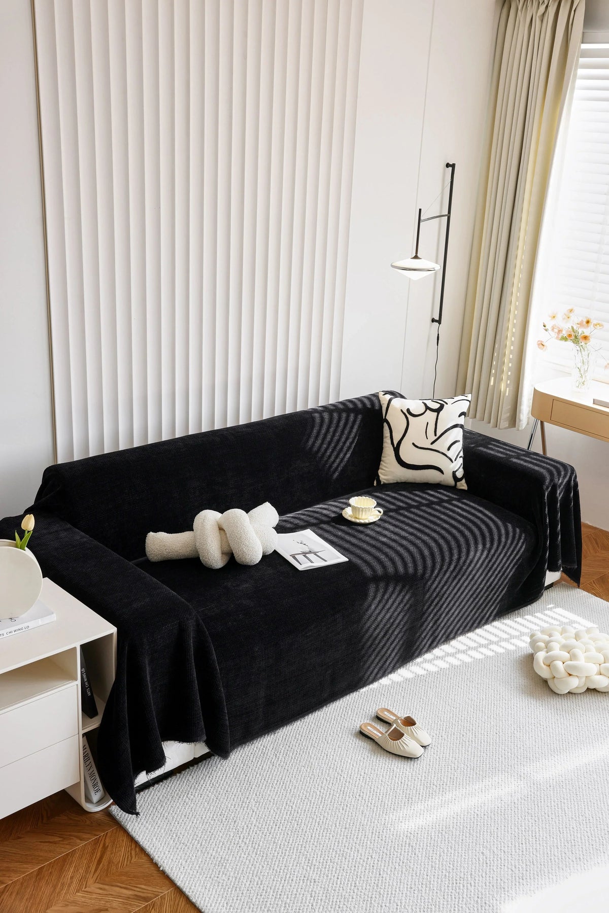 Sofaüberwurf Coveri – Schwarz – Ansicht 2