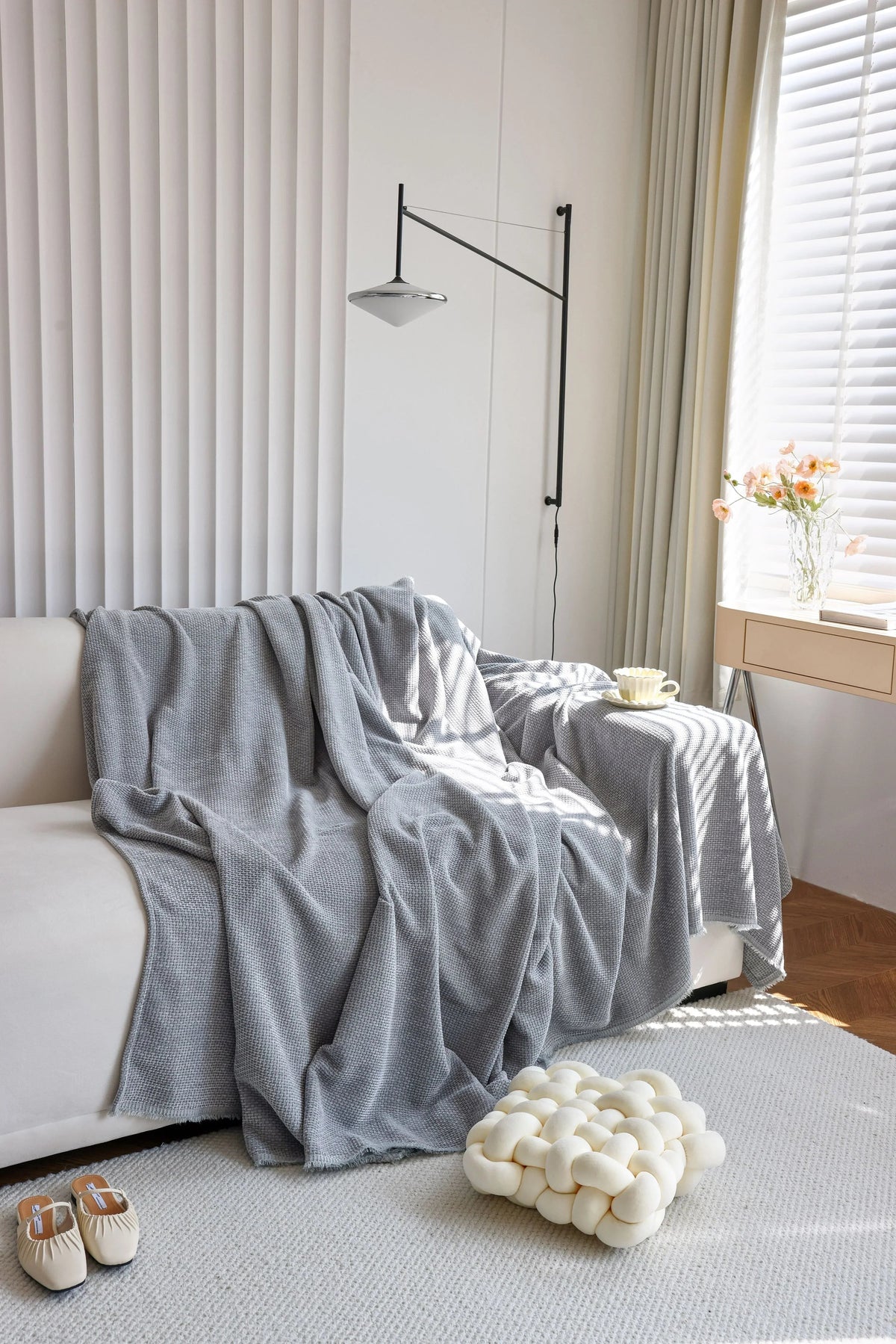 Sofaüberwurf Coveri – Hellgrau – Ansicht 4