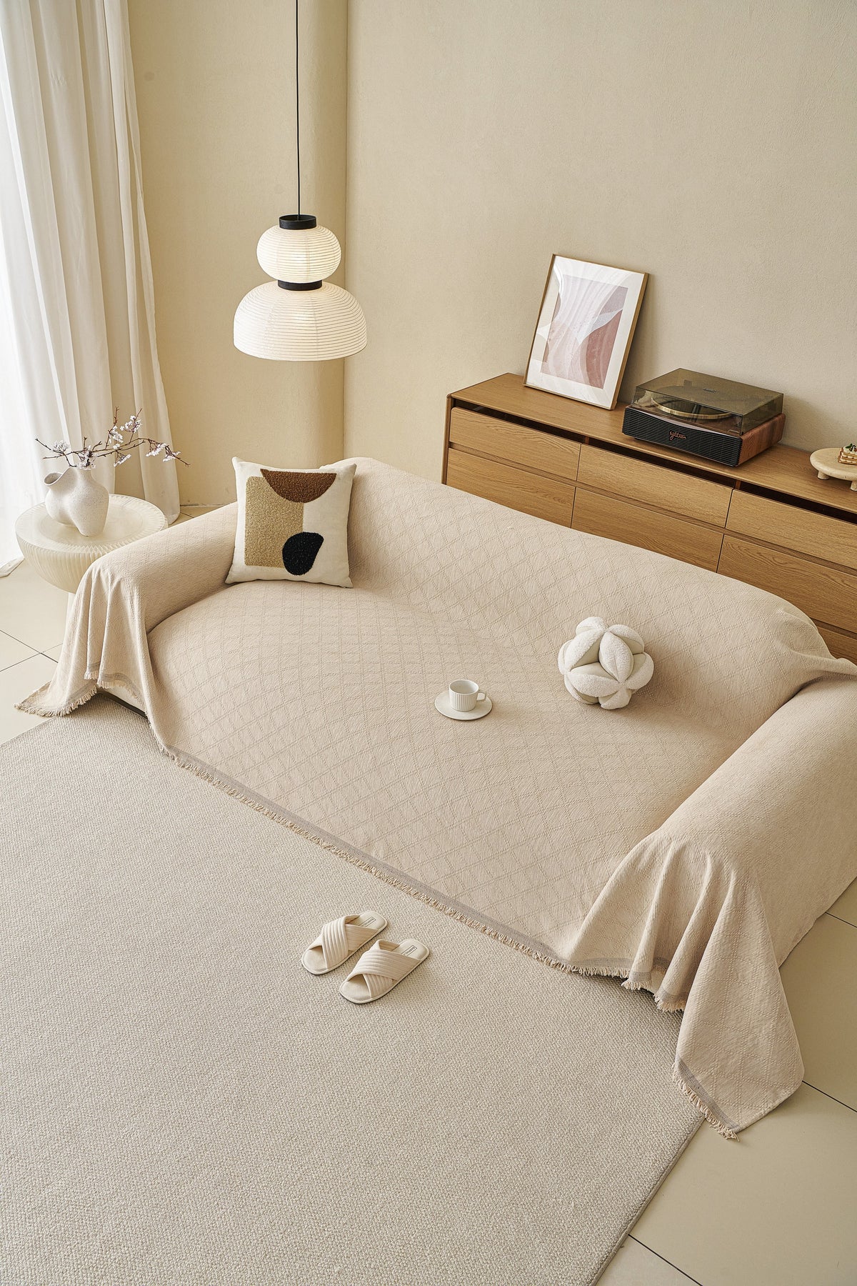 Sofaüberwurf Diamora – Cremeweiß – Ansicht 2