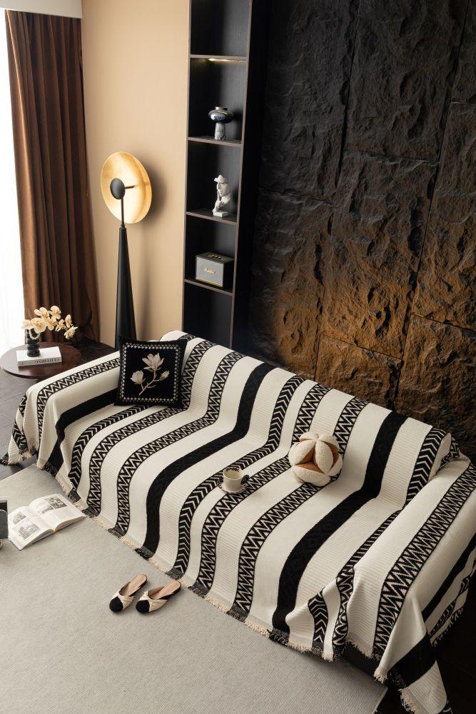 Sofaüberwurf Klint – Tiefschwarz – Ansicht 6