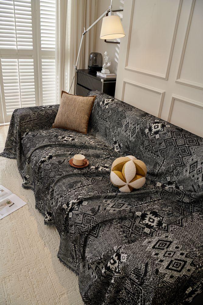 Sofaüberwurf Melareve – Tiefschwarz – Ansicht 9