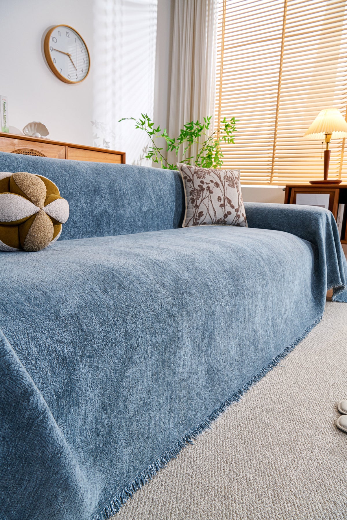 Sofaüberwurf Mistara – Blau – Ansicht 1