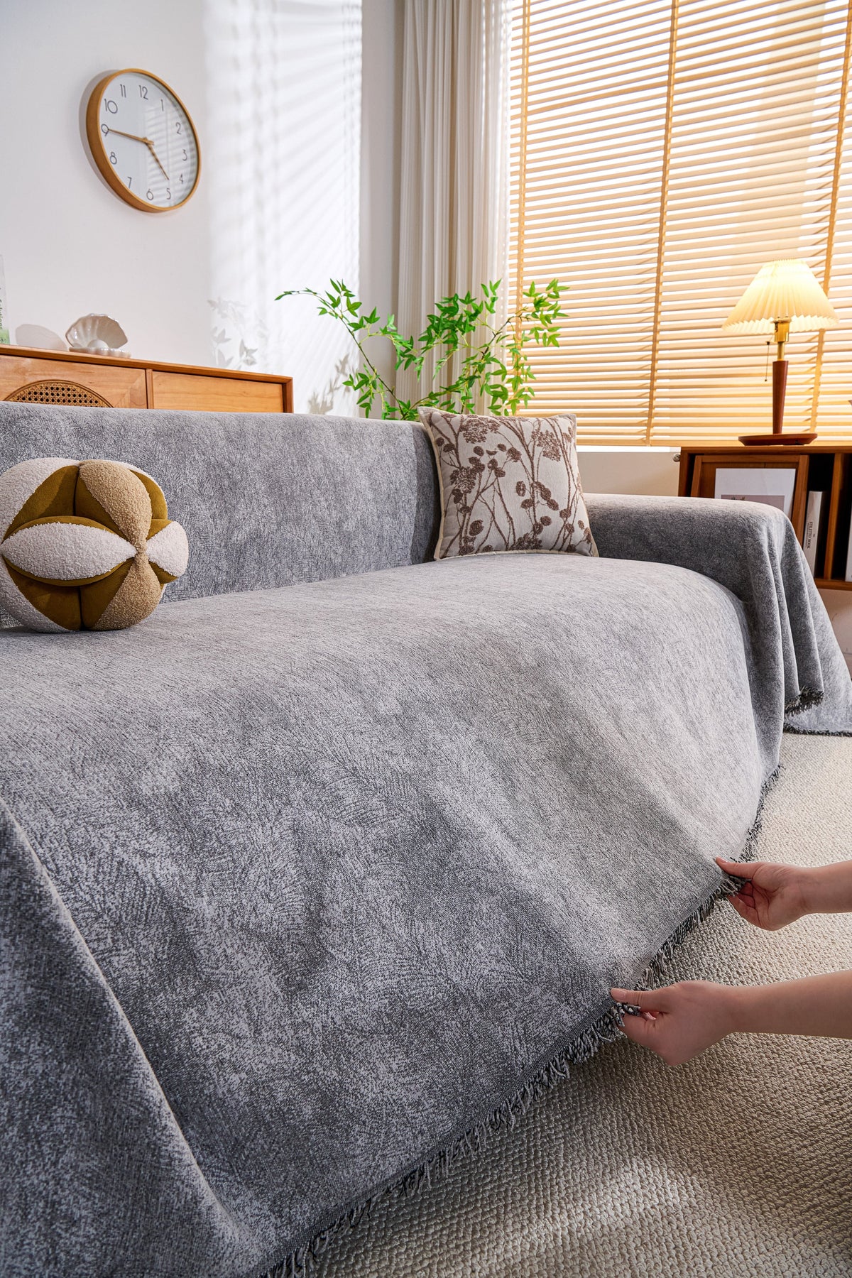 Sofaüberwurf Mistara – Grau – Ansicht 5
