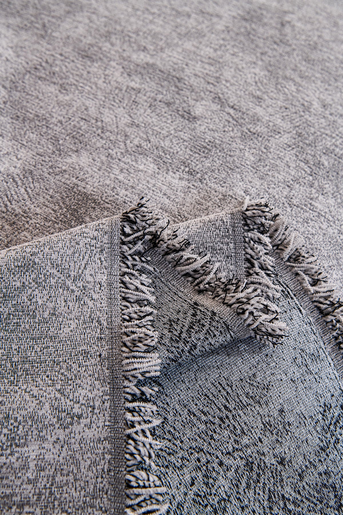 Sofaüberwurf Mistara – Grau – Ansicht 7