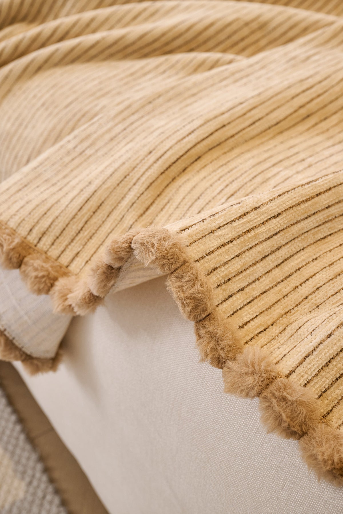 Sofaüberwurf Pomelle – Sandbeige – Ansicht 5