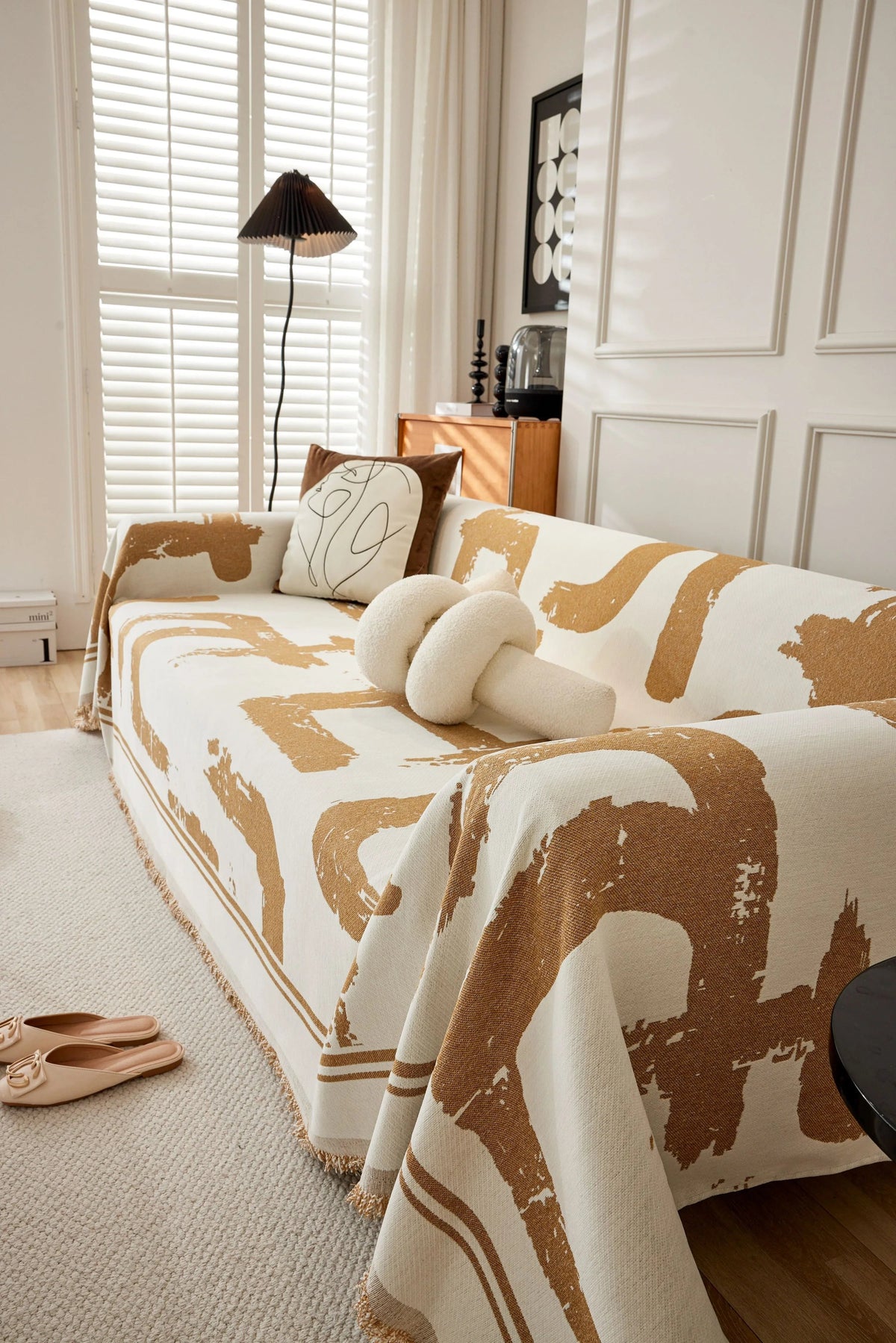 Sofaüberwurf Skymoore – Beige und Braun – Ansicht 3