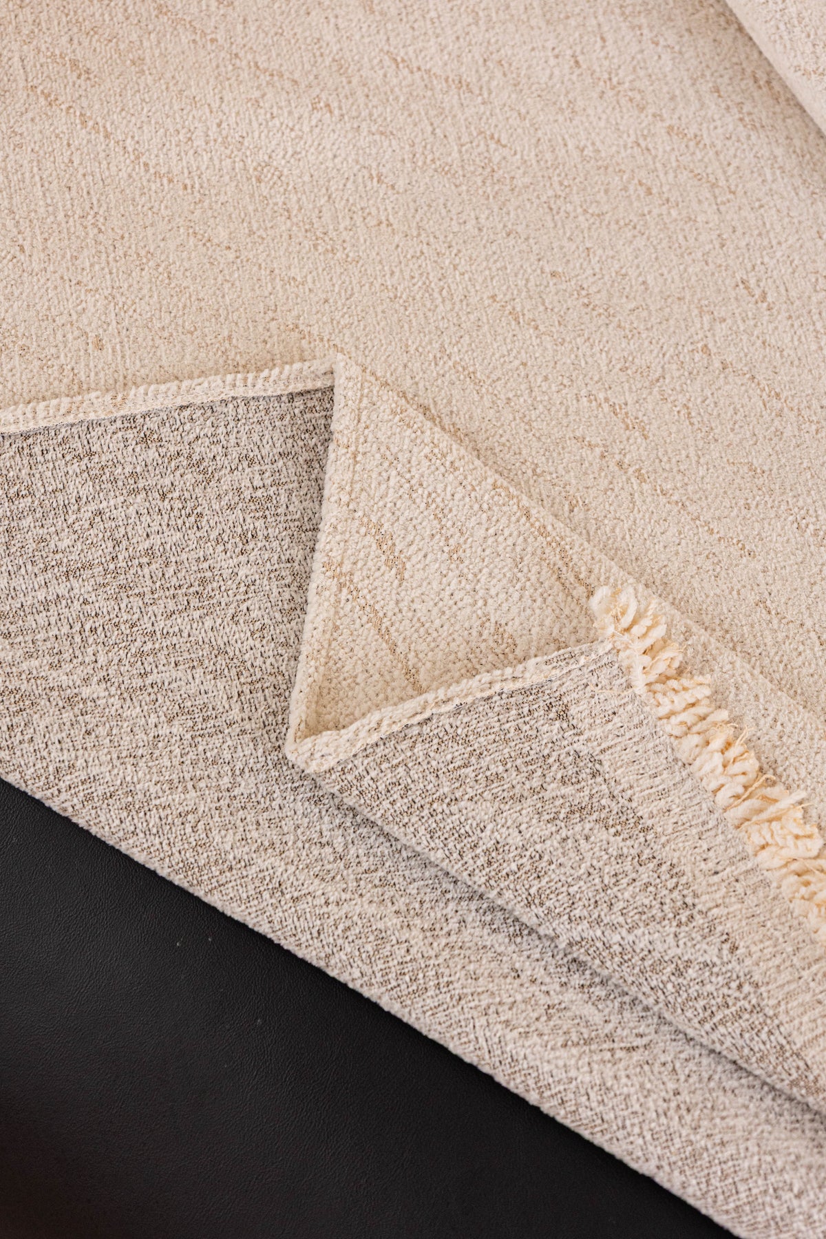 Sofaüberwurf Velmora – Cremeweiß – Ansicht 7