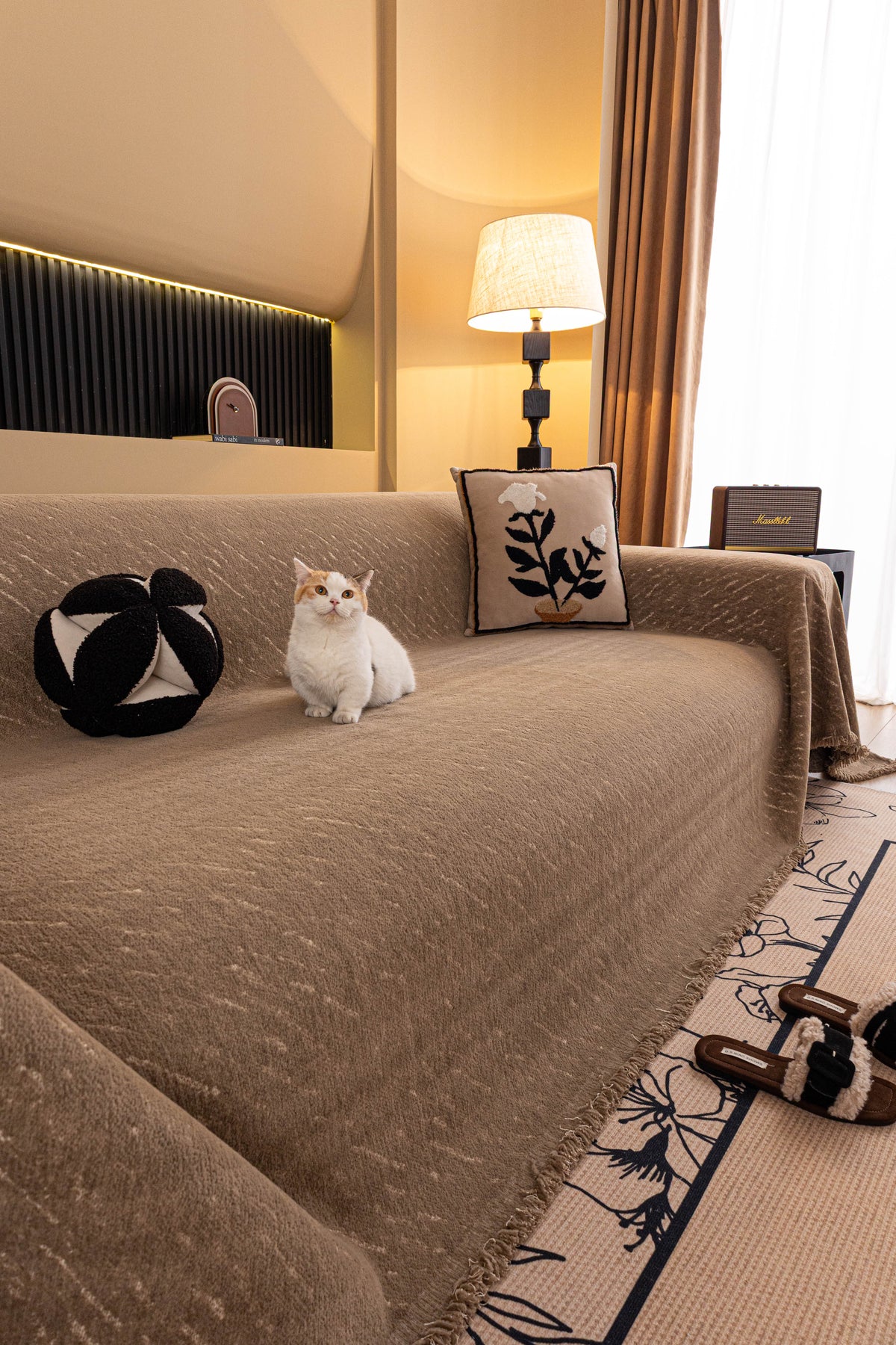Sofaüberwurf Velmora – Sandbeige – Ansicht 2